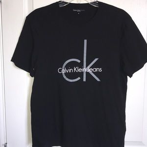 Calvin Klein Tee